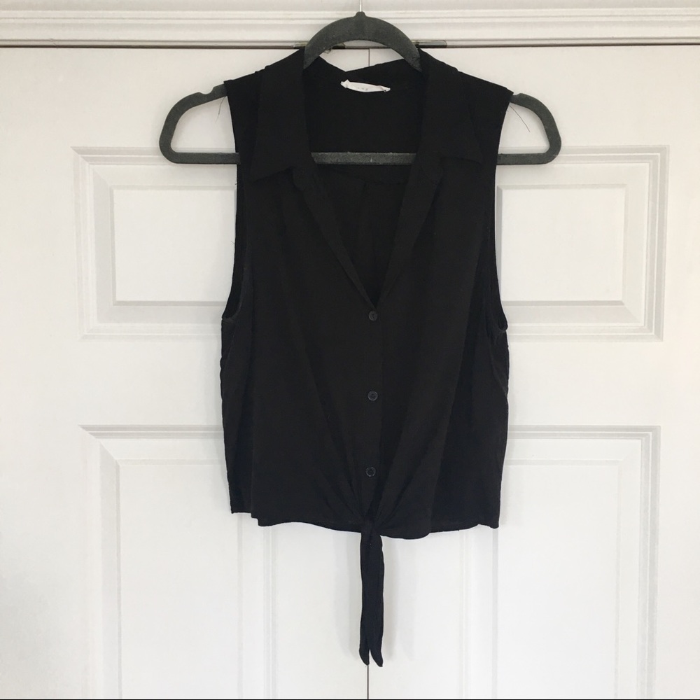 Lush - Tie-front Button Down Tank